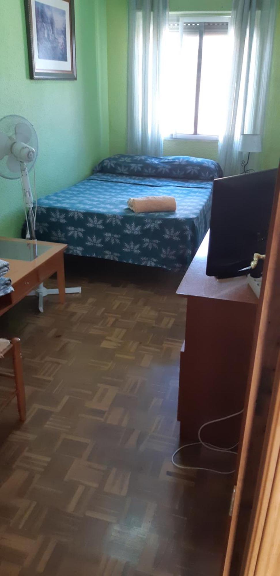 Habitacion Lcv Мадрид Экстерьер фото